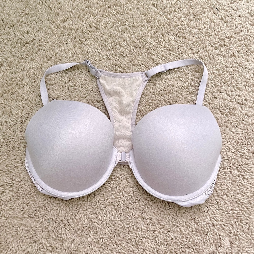 BOGO FREE!! Victoria secret womens underwire bra